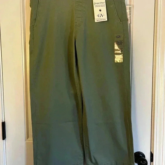 Gloria Vanderbilt Cropped Pants NWT - Picture 3 of 10
